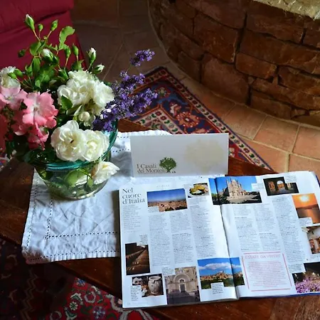 Sleeps 10 With Pool Air Con And Wifi * Toscella