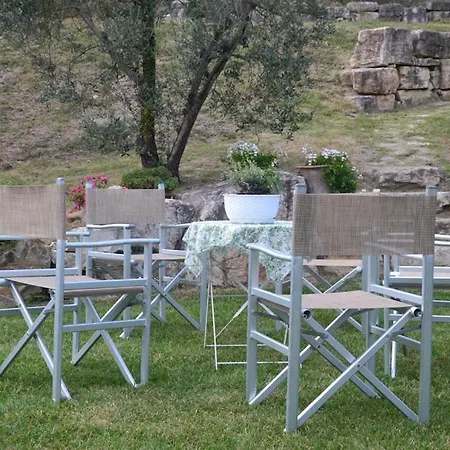 Villa Sleeps 10 With Pool Air Con And Wifi *