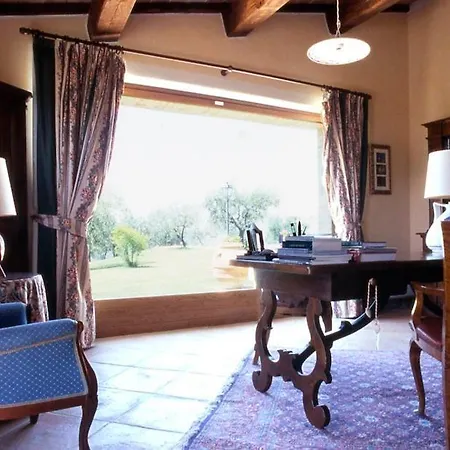 Βίλα Sleeps 10 With Pool Air Con And Wifi