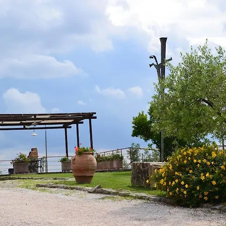 Sleeps 10 With Pool Air Con And Wifi