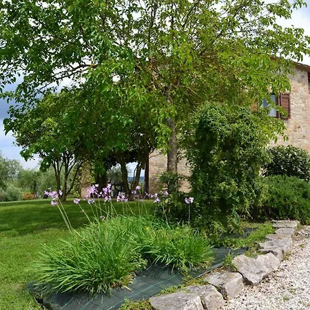 Sleeps 10 With Pool Air Con And Wifi