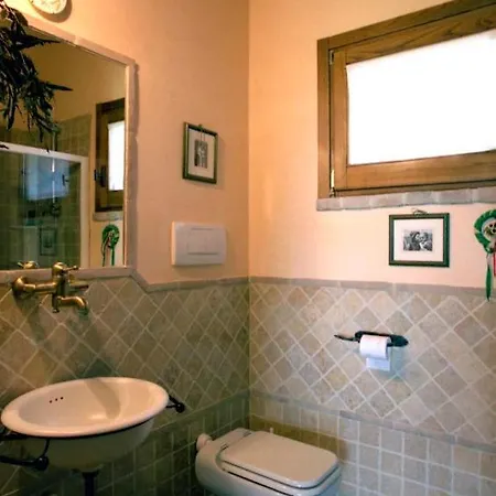 Villa Sleeps 10 With Pool Air Con And Wifi Toscella
