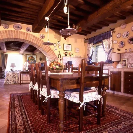 Sleeps 10 With Pool Air Con And Wifi *